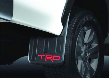 Çin Toyota Hilux Revo 2016 TRD Çamur koruyucuları Otomatik vücut kitleri Plastik PP malzemesi Tedarikçi